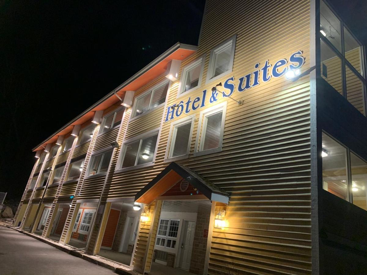 Hotel And Suites Les Laurentides Saint-Sauveur-des-Monts Exterior foto